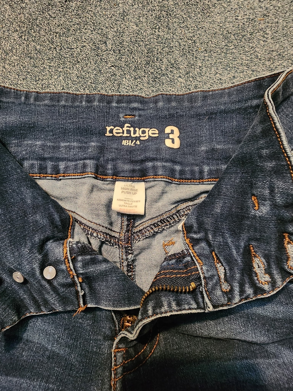 refuge Dark Blue High-Rise Jeans